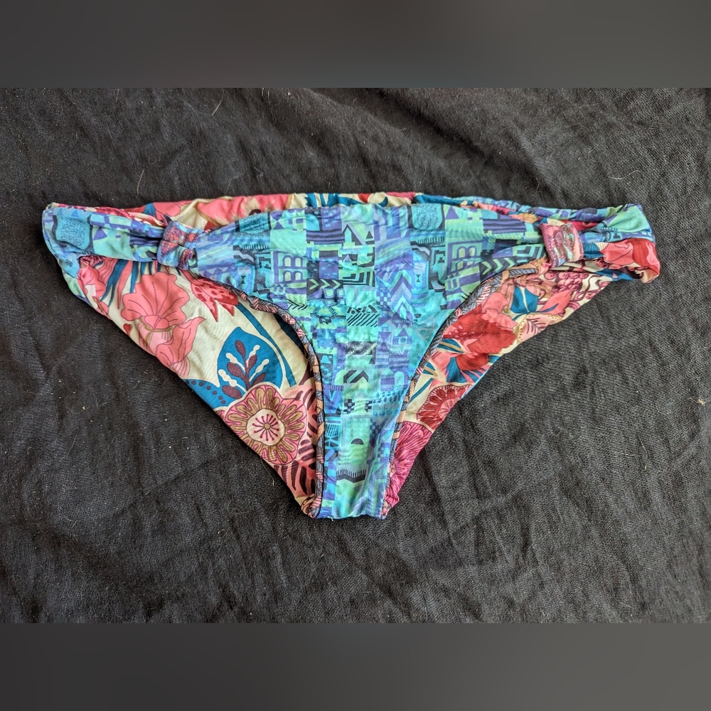Maaji Reversible swimsuit bottom